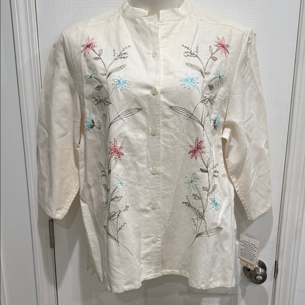 Erika Cream Button Down Shirt with Floral Embroidery